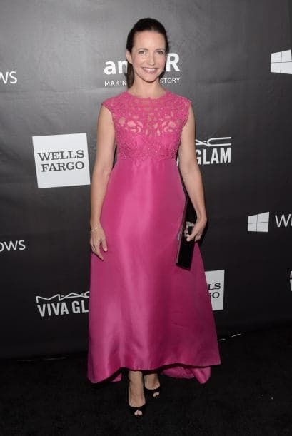 ¿Una esposa desesperada? Sí pero por encontrar un buen asesor de imagen. Kristin Davis lució fatal con ese modelito.