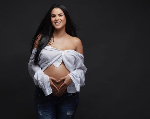 Vanessa de Roide se mostró muy entusiasmada desde que confirmó que esperaba a su primera hija.