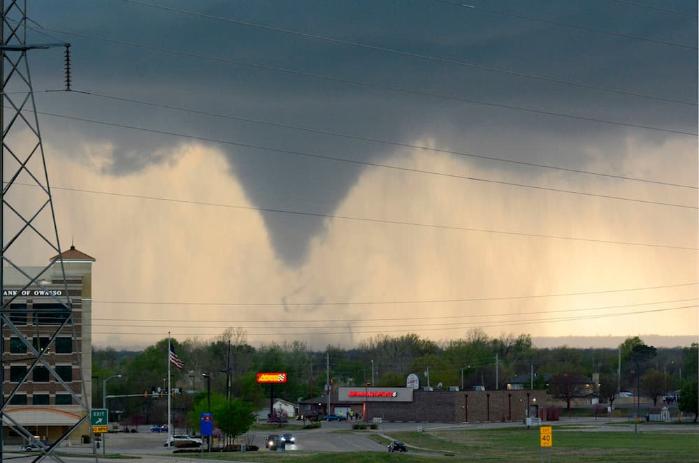 Tornado sobre Tulsa, en Oklahoma