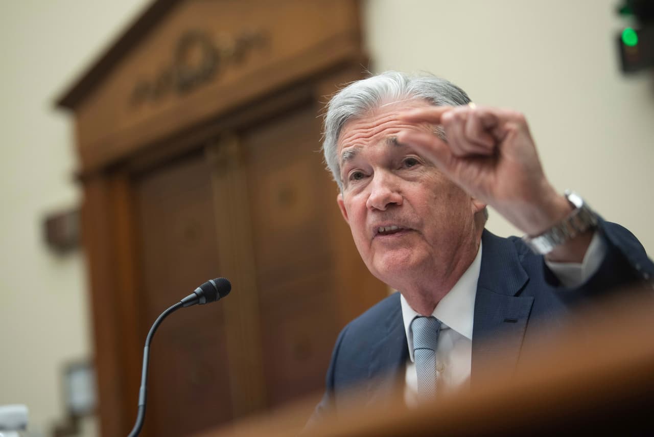 La Reserva Federal eleva la tasa de interés 0.75% pese a los temores de que el país ya esté en recesión