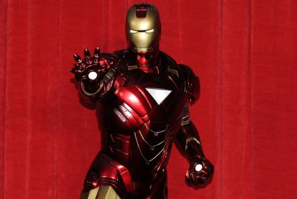 $36 millones- Por la fuente de energía nuclear limpia que protege el corazón de Tony Stark y que tiene incrustada en el pecho.