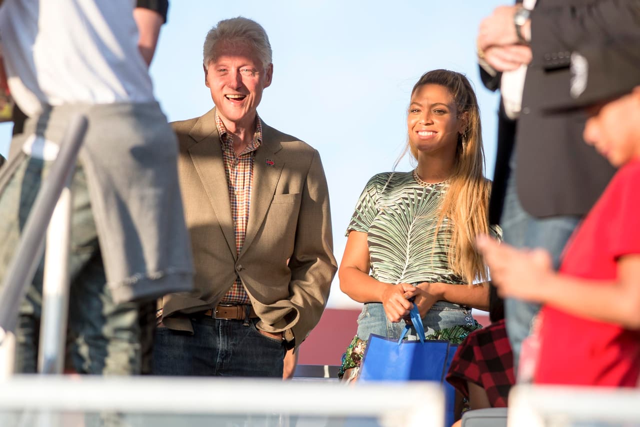 Él no pudo evitar emocionarse, ¡qué afortunado, Bill!