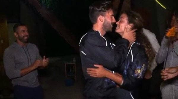 Una de las mejores cosas que les ha dejado Reto 4 Elementos es su noviazgo, por lo que seguramente, su historia de amor continuará al terminar el reality show.