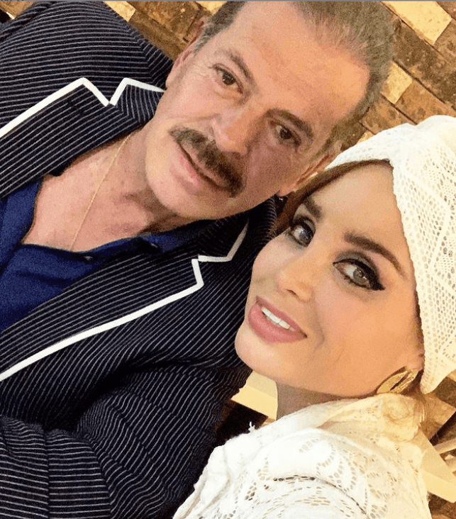 Actualmente, el actor de 62 años está disfrutando de la vida en compañía de su novia Lupita Arreola y se le puede ver en la telenovela 
<i><a href="https://www.univision.com/shows/disenando-tu-amor/disenando-tu-amor-capitulo-108-video">Diseñando tu amor</a></i>
<a href="https://www.univision.com/shows/disenando-tu-amor/disenando-tu-amor-capitulo-108-video">. </a>