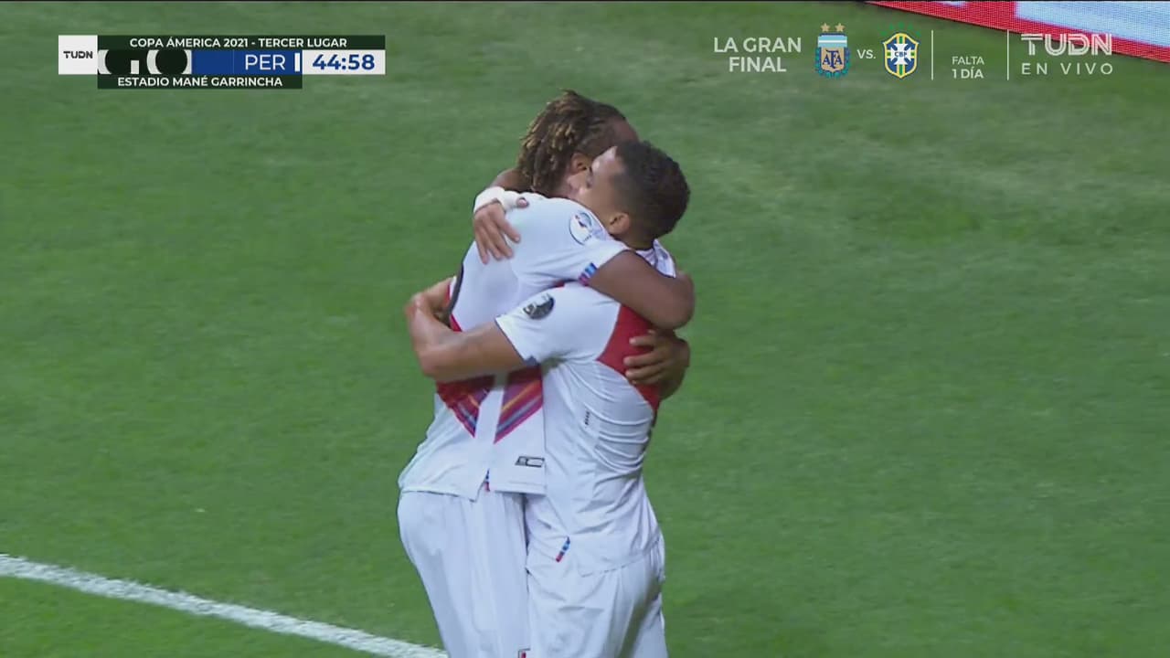 ¡Gol más que trabajado! Contragolpe letal de Perú y Yotún pone el 1-0