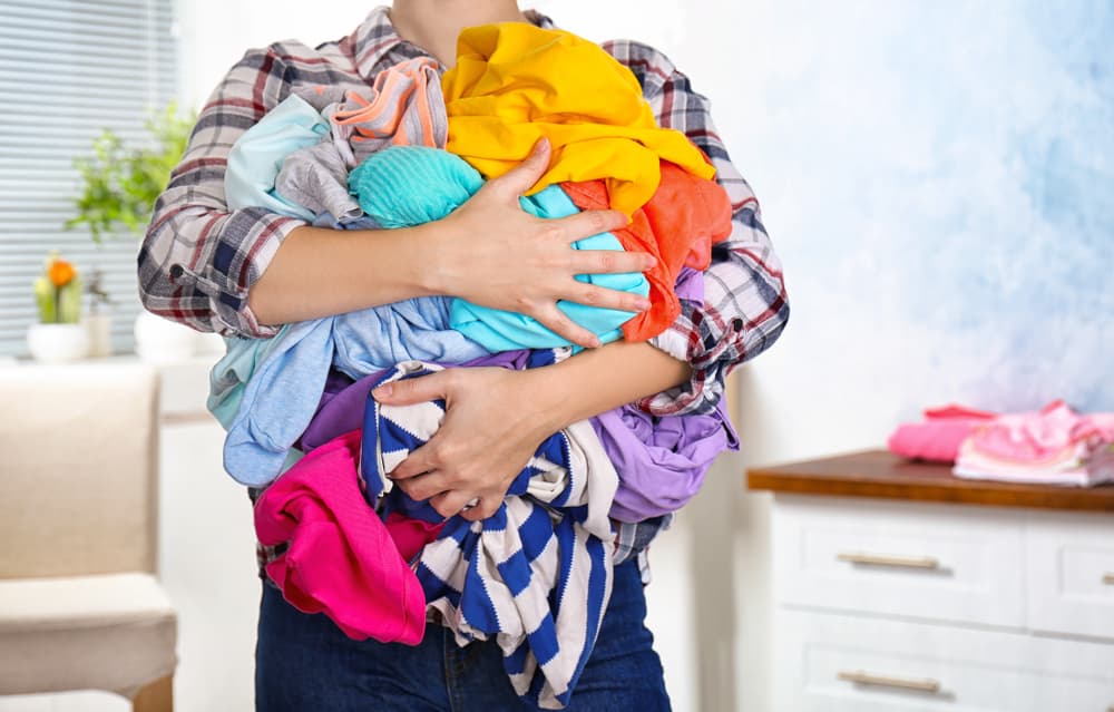 <b>CAPRICORNIO</b>
<br>Tú eres práctico y conservador, al igual que tienes mucho ingenio para lucir bien con pocos recursos.