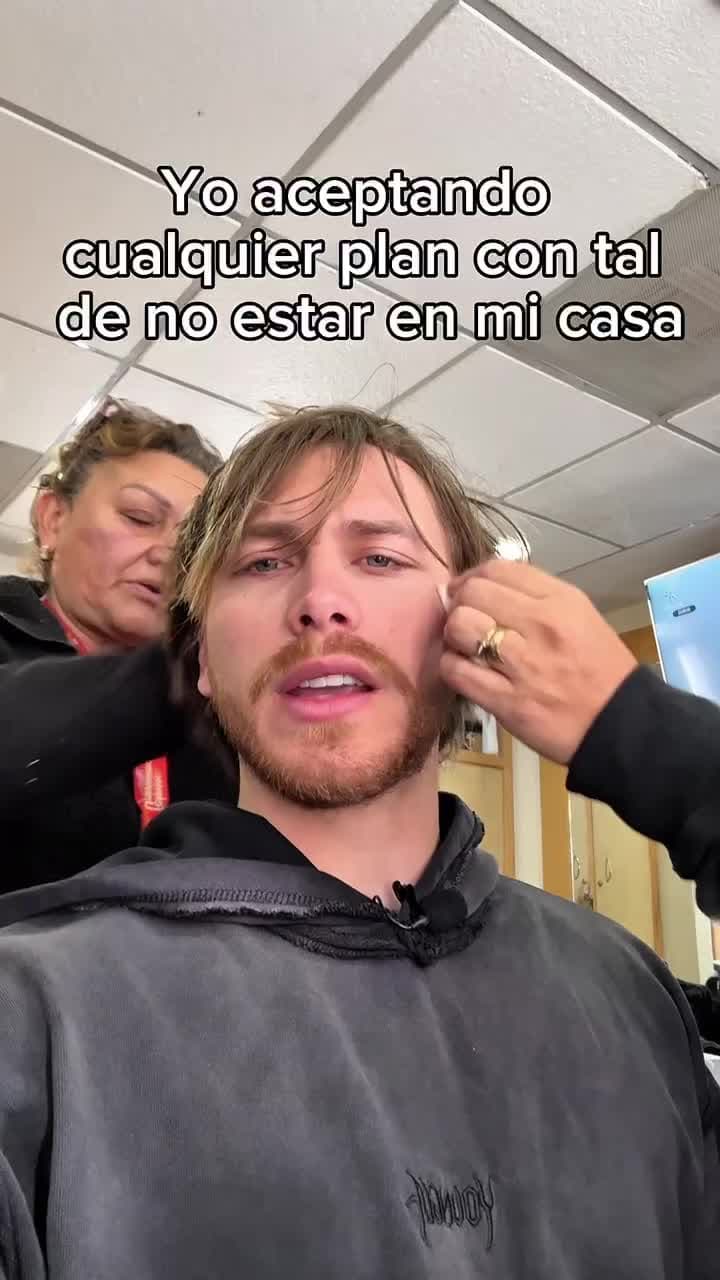 #Aldo no sabe lo que hace, pero luce genial haciéndolo