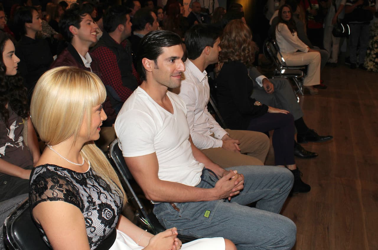 Osvaldo de León dará vida a un albañil muy guapo.