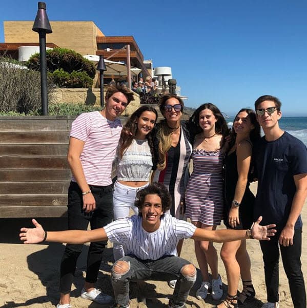 Lili pudo convivir con los nuevos compañeros de su hijo, aunque hay algunos que ya conocía, como Hannah, la hija mayor de Alan Tacher.