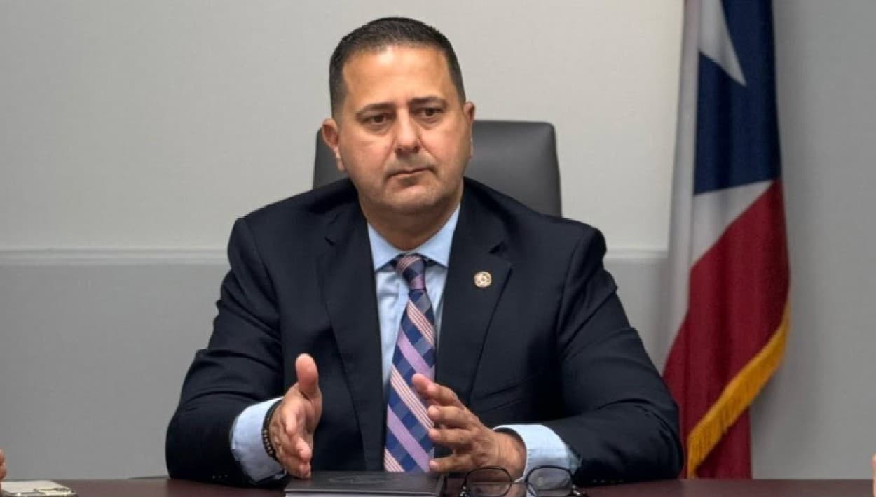 Renuncia Francisco Quiñones, secretario del Departamento de Corrección y Rehabilitación