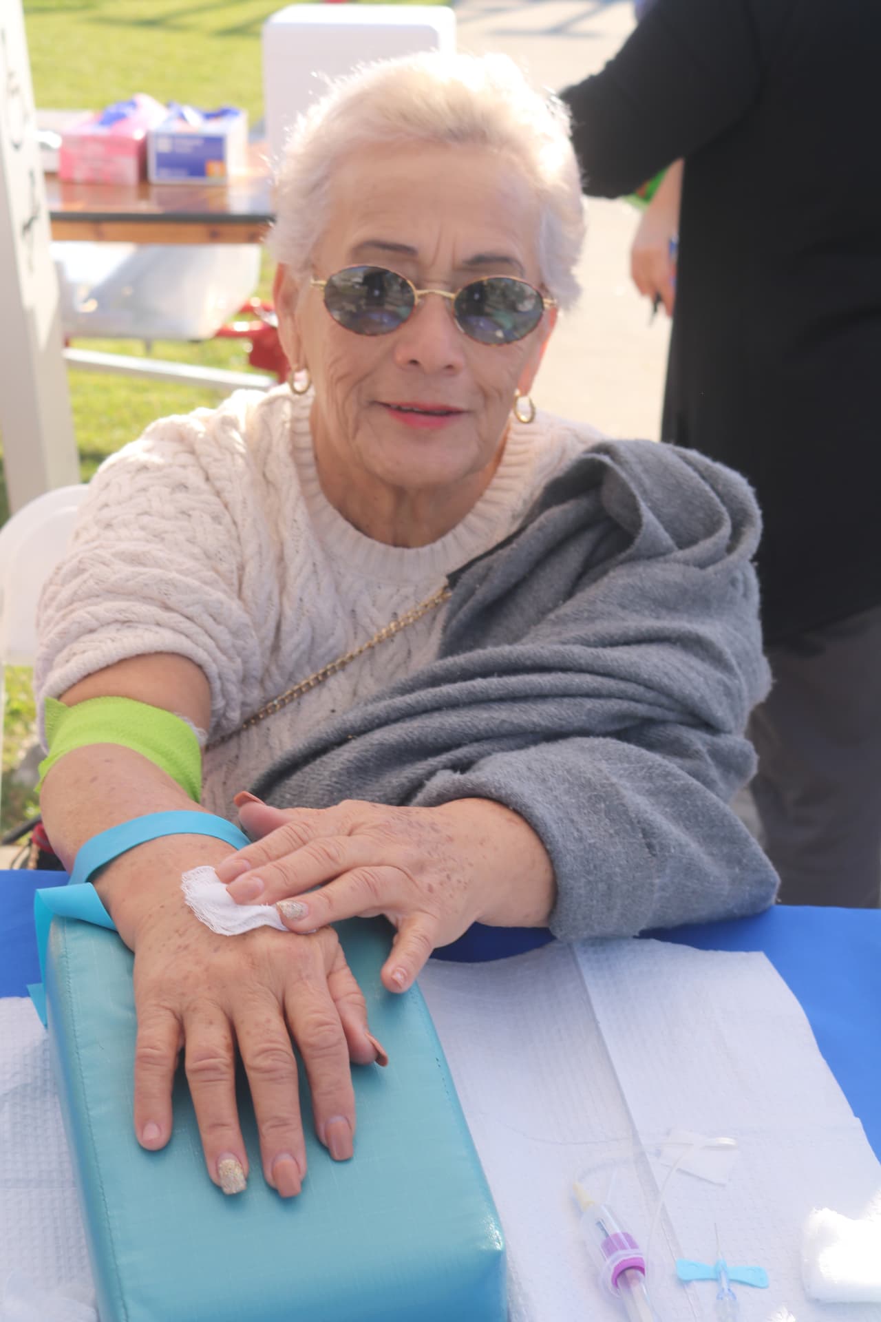 Durante el evento se realizaron pruebas de sangre gratuitas.