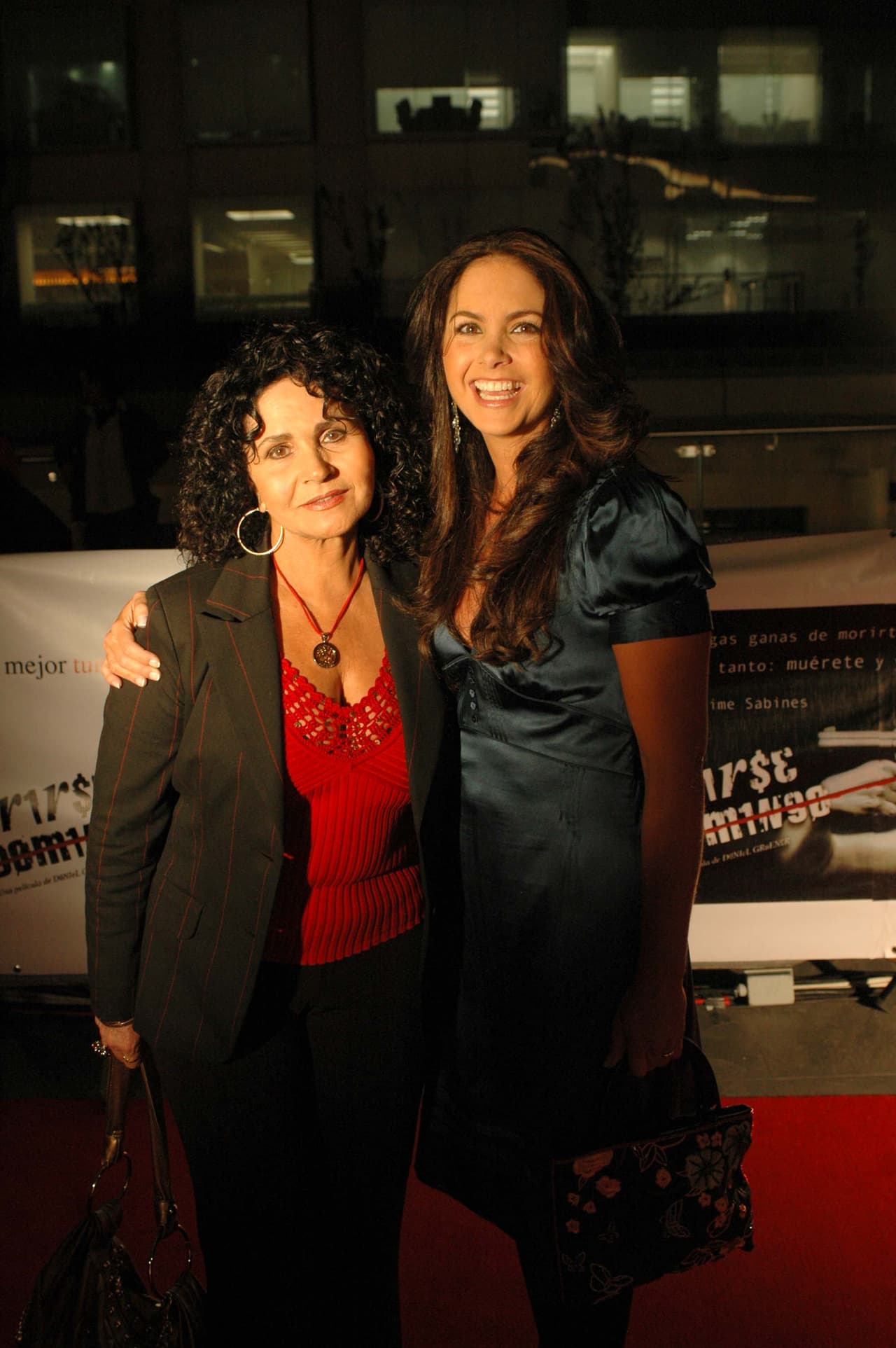 Además, aseguró que su matrimonio hacía más de seis años que se había acabado, pero mantenían su unión solo para quedar bien ante los medios de comunicación.