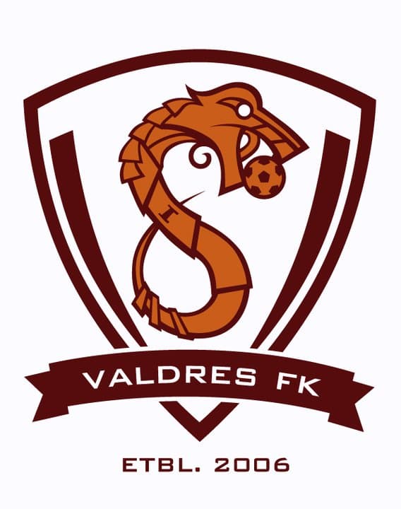 <b>Valdres F.K. (Noruega) - </b>lo más llamativo de este es el animal con cabeza dragón y cuerpo de serpiente.