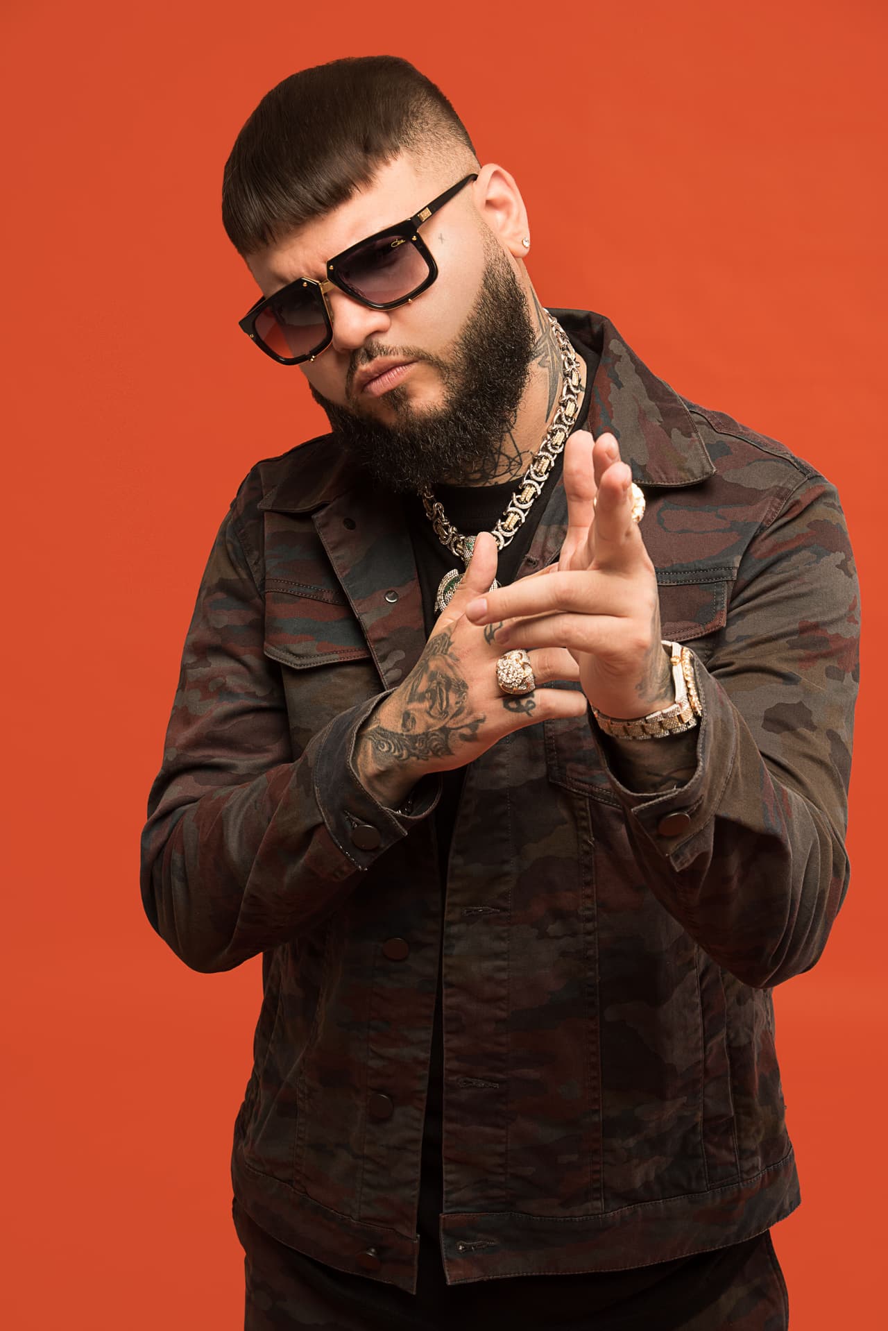 <b>Farruko</b> está súper confirmado para estar presente en la edición número 17 de Premios Juventud.