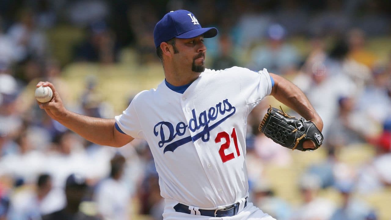 <b>Esteban Loaiza</b> tuvo una destacada carrera en las Grandes Ligas del Béisbol y jugó para los Yankees, los
<b>Dodgers</b> y los White Sox, entre otros, alcanzando una fortuna de más de 40 millones dólares.