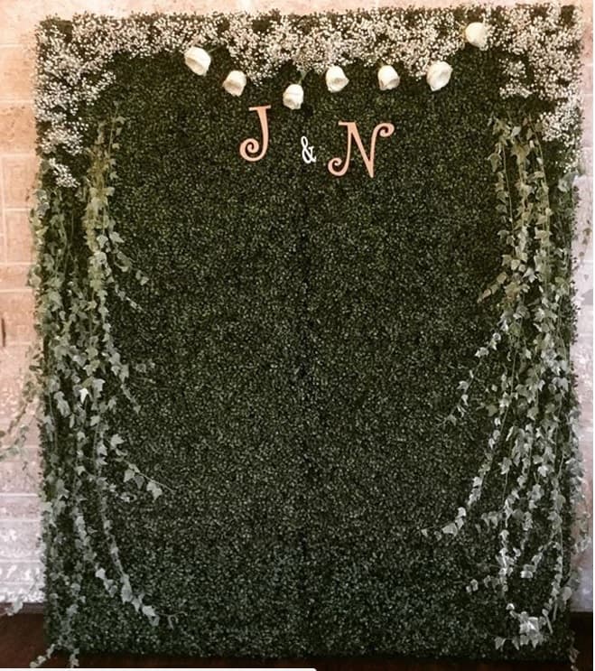 Este fue el marco que hicieron exclusivamente para que la pareja y sus invitados se tomaran fotografías, estuvieron a cargo de una exclusiva florería de Miami.