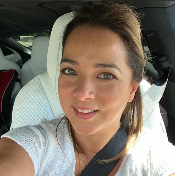 Adamari López, famosa por su trabajo en la televisión, 
<a href="https://www.univision.com/noticias/adamari-pone-su-ejemplo-contra-el-cancer">luchó contra el cáncer de seno en 2005</a>, por lo que tuvo que someterse a una mastectomía.