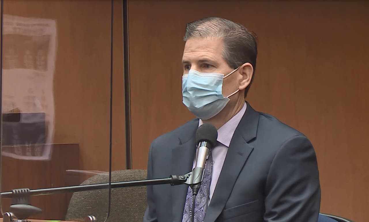 Thomas Donohue, exagente del Departamento de Justicia de California, testificó en el caso de La Luz del Mundo el 14 de agosto de 2020.