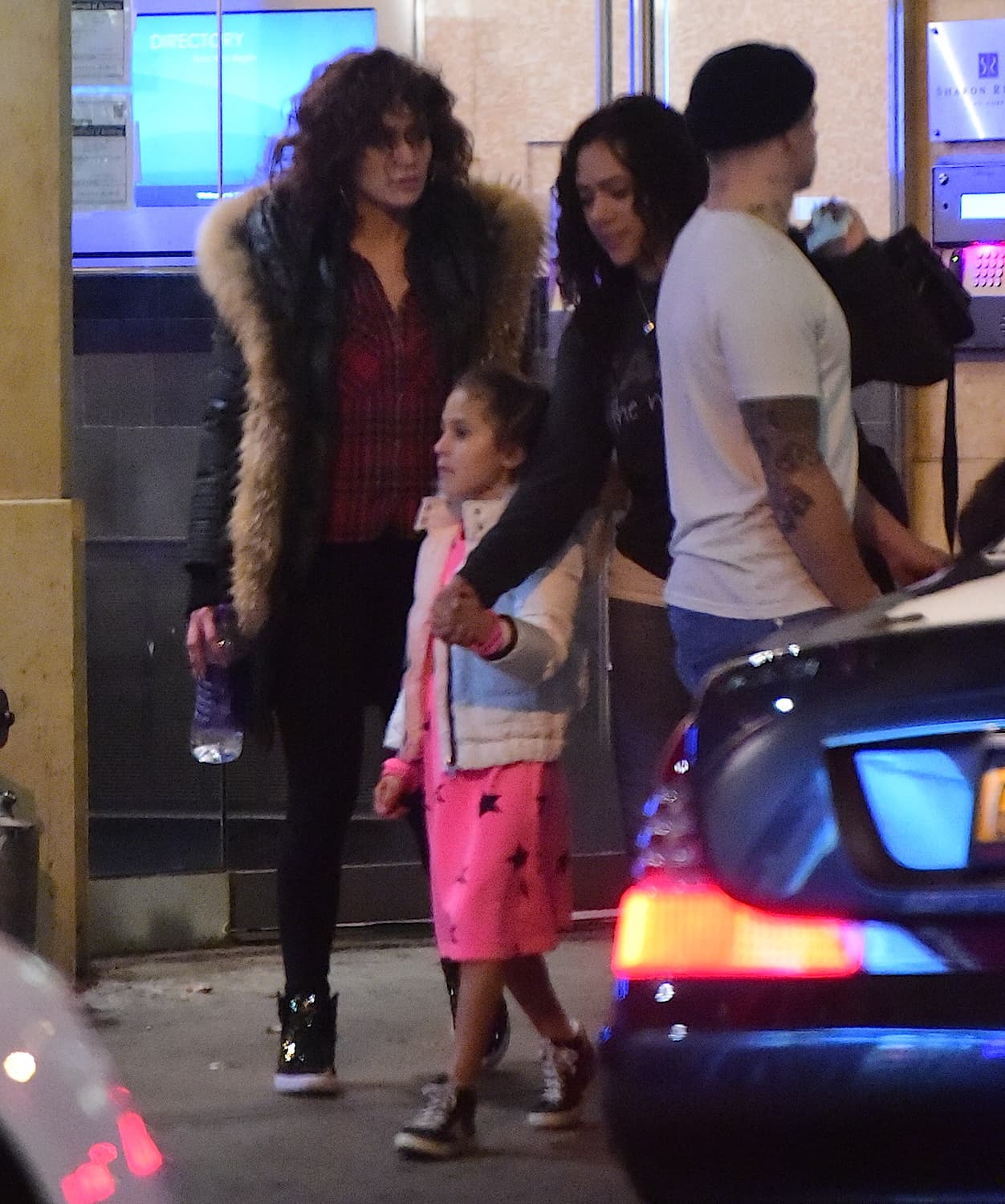 Al parecer estaban acompañados por una nana.