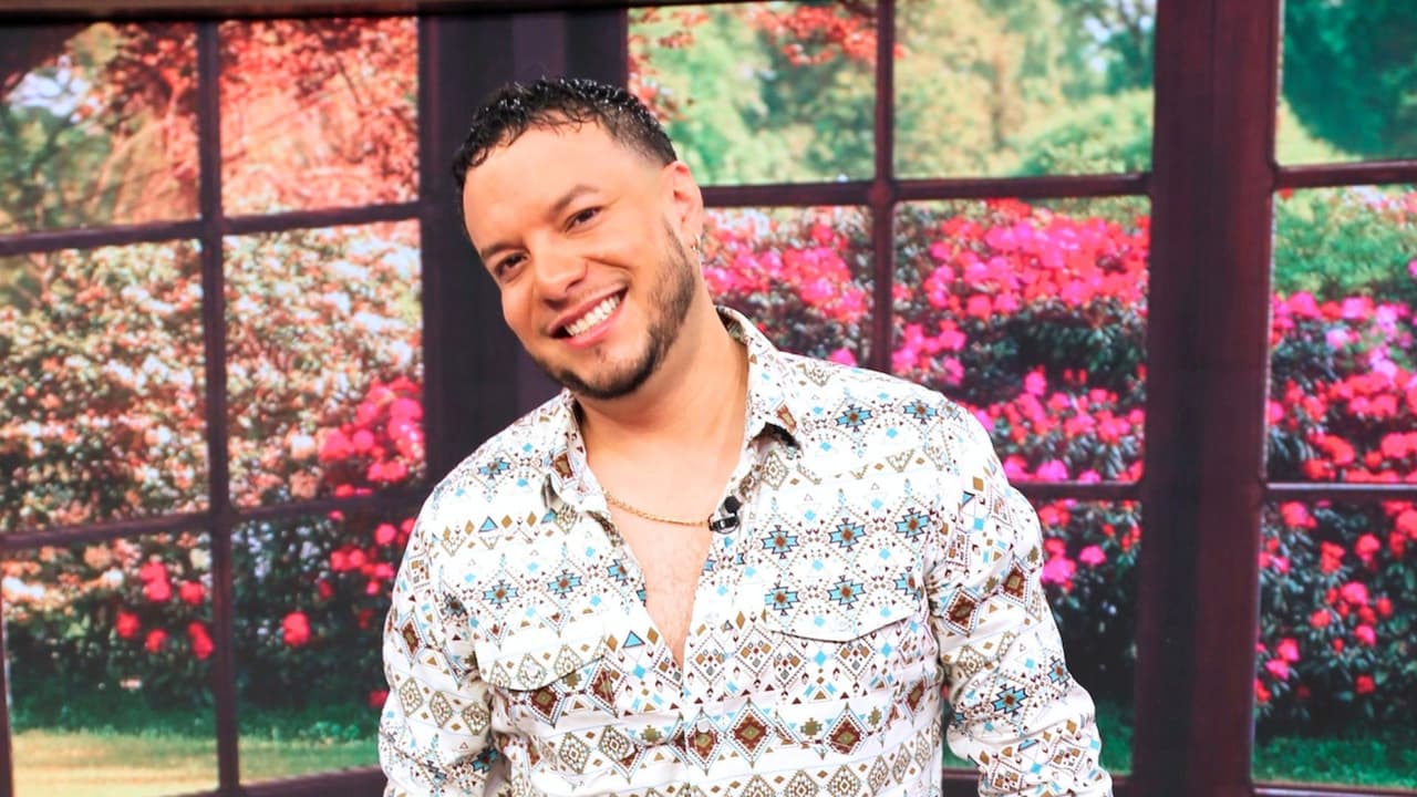 Lorenzo Méndez abre su corazón sobre su bebé arcoíris y una posible boda