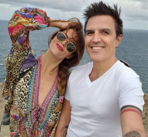 Recientemente la actriz habló de su deseo de ser madre en entrevista con la periodista Mara Patricia Castañeda. Mencionó que el productor y ella "mueren" por ser padres, pero aún siguen disfrutando de su vida en pareja.