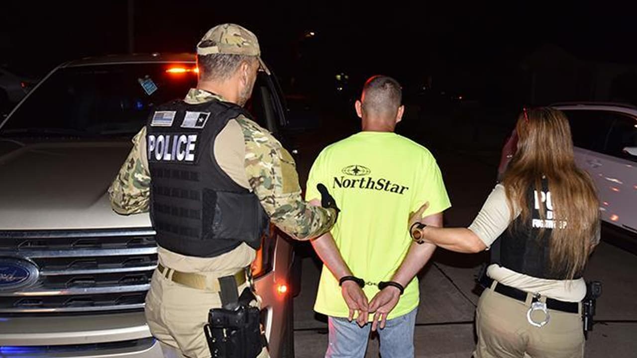 ICE arresta en Houston a un hispano que había sido deportado tres veces y era buscado por asesinato