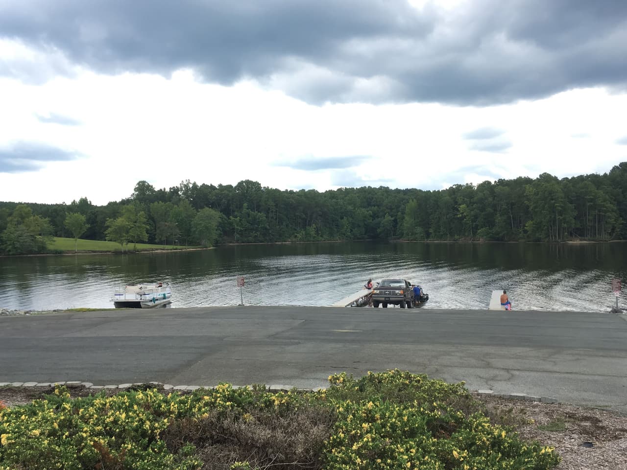 Por su parte, la ciudad de Burlington anunció la reapertura de los parques y caminerías, marinas. Con información de nuestro socio editorial ABC 11.