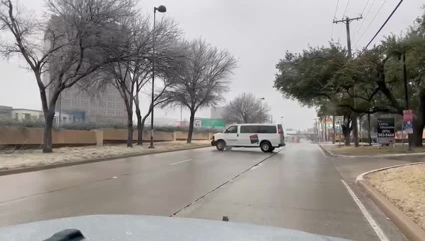 Cynthia Cano nos explica cómo están las condiciones en las vías a esta hora de la mañana.