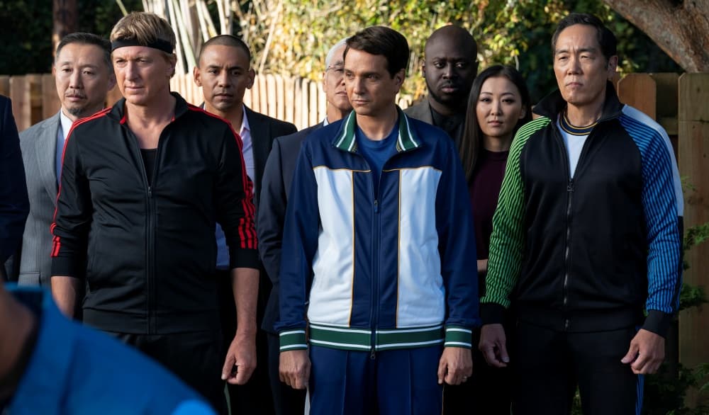 William Zabka es Johnny Lawrence, Ralph Macchio es Daniel LaRusso y Yuji Okumoto es Chozen Toguchi es la quinta temporada de 'Cobra Kai'