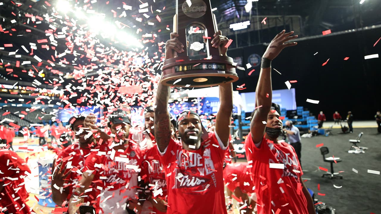 Los Cougars ahora deberán esperar rival para la Final Four.