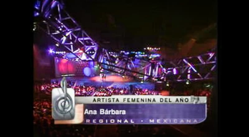 Ana Bárbara se distinguió en la categoría Regional Mexicana al ganar Artista Femenina del Año, sin embargo la mexicana no pudo recibir el premio personalmente.