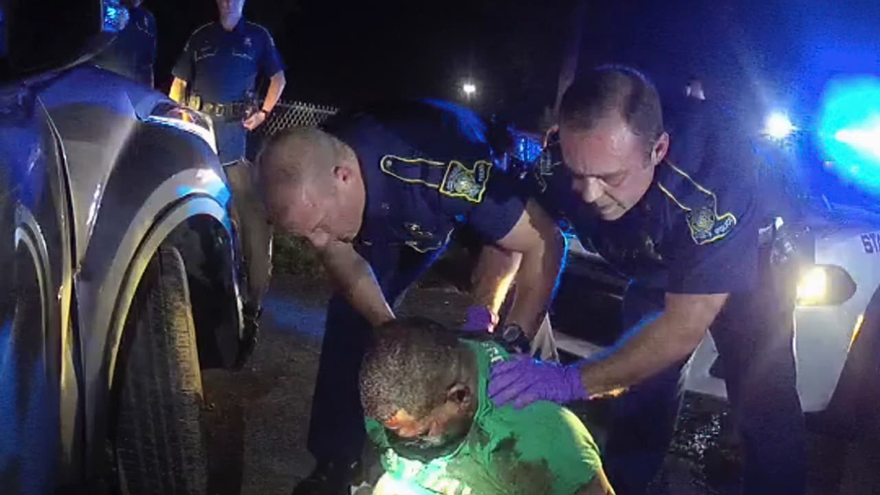 “Tengo miedo”: dos años después, revelan impactantes imágenes de arresto fatal a afroamericano