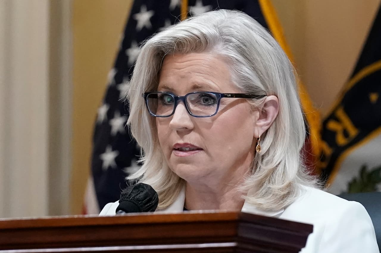 Por criticar a Donald Trump, Liz Cheney se prepara para una derrota (pero tiene un as bajo la manga)