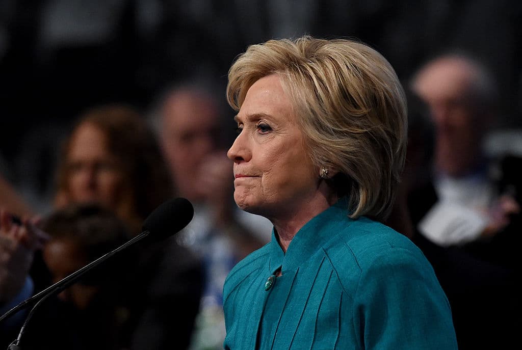 La nominación de Clinton corre el riesgo de verse empañada por protestas en el piso