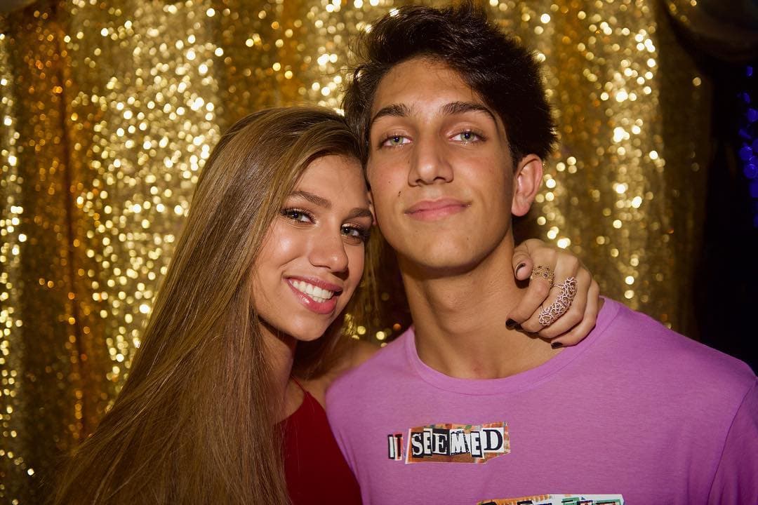 Parte de esa unión, la demostró Lina la vez que felicitó a su hermano en su cumpleaños 19, el primero que pasaba fuera de casa.