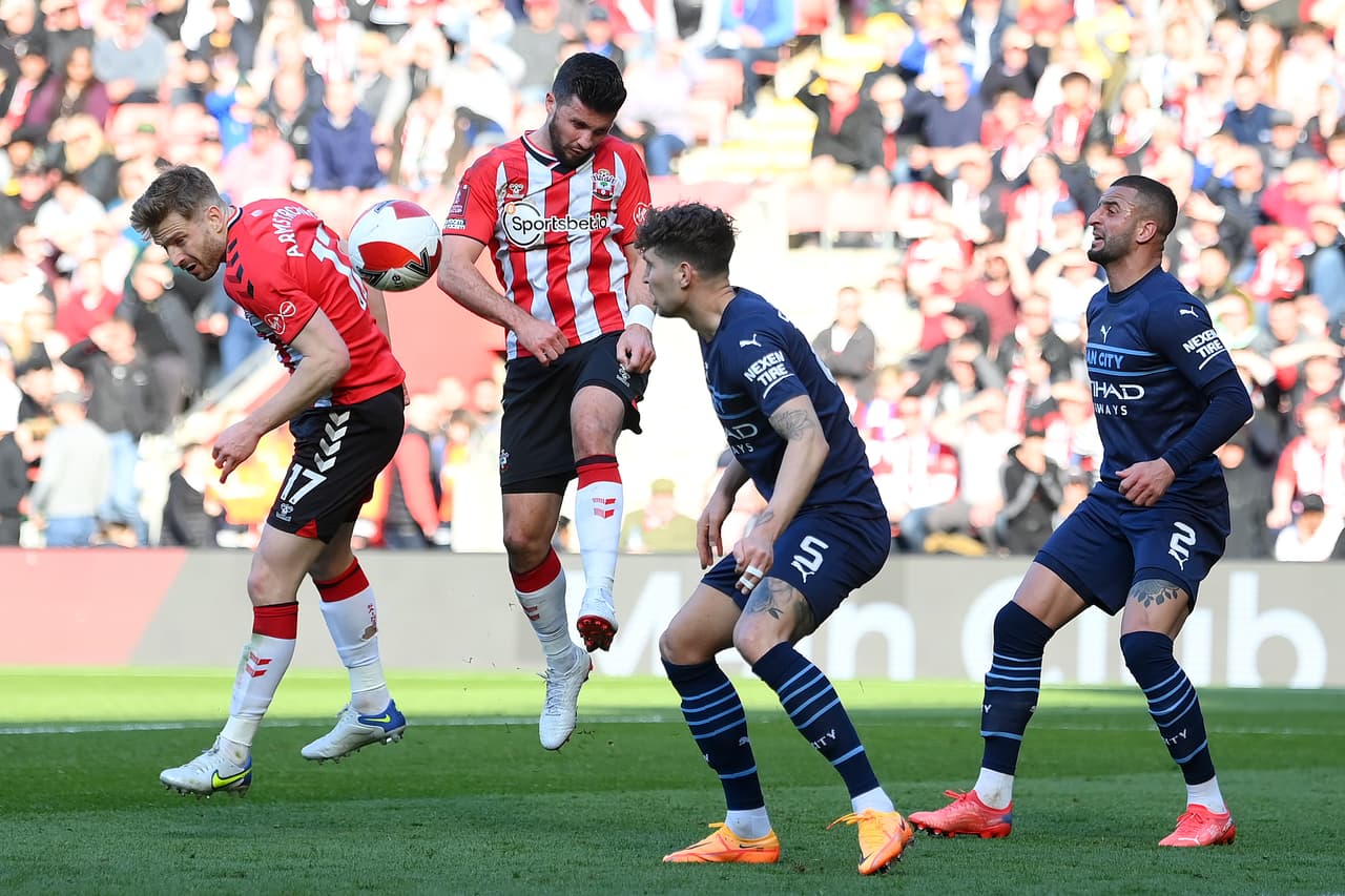 Manchester City goleó al Southampton como visitante (1-4) y selló su pase a las Semifinales, donde se medirá ante el Liverpool.