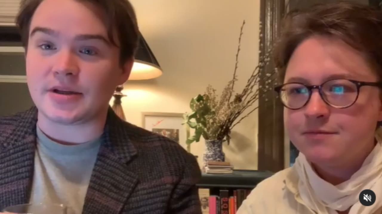 Su hijo, Stephen Ira, ya tiene 29 años, pero fue a los 14 cuando les contó a sus padres que era transgénero. Desde ese momento, no han dejado de apoyarlo y siguen teniendo una relación cercana, pues comparten su vida cotidiana en Instagram.
<br>