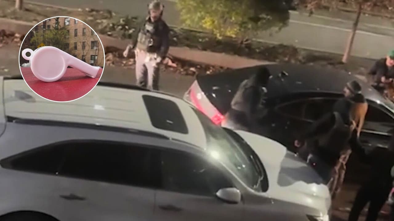 Con silbatos, residentes en Queens alertan sobre la presencia de ICE