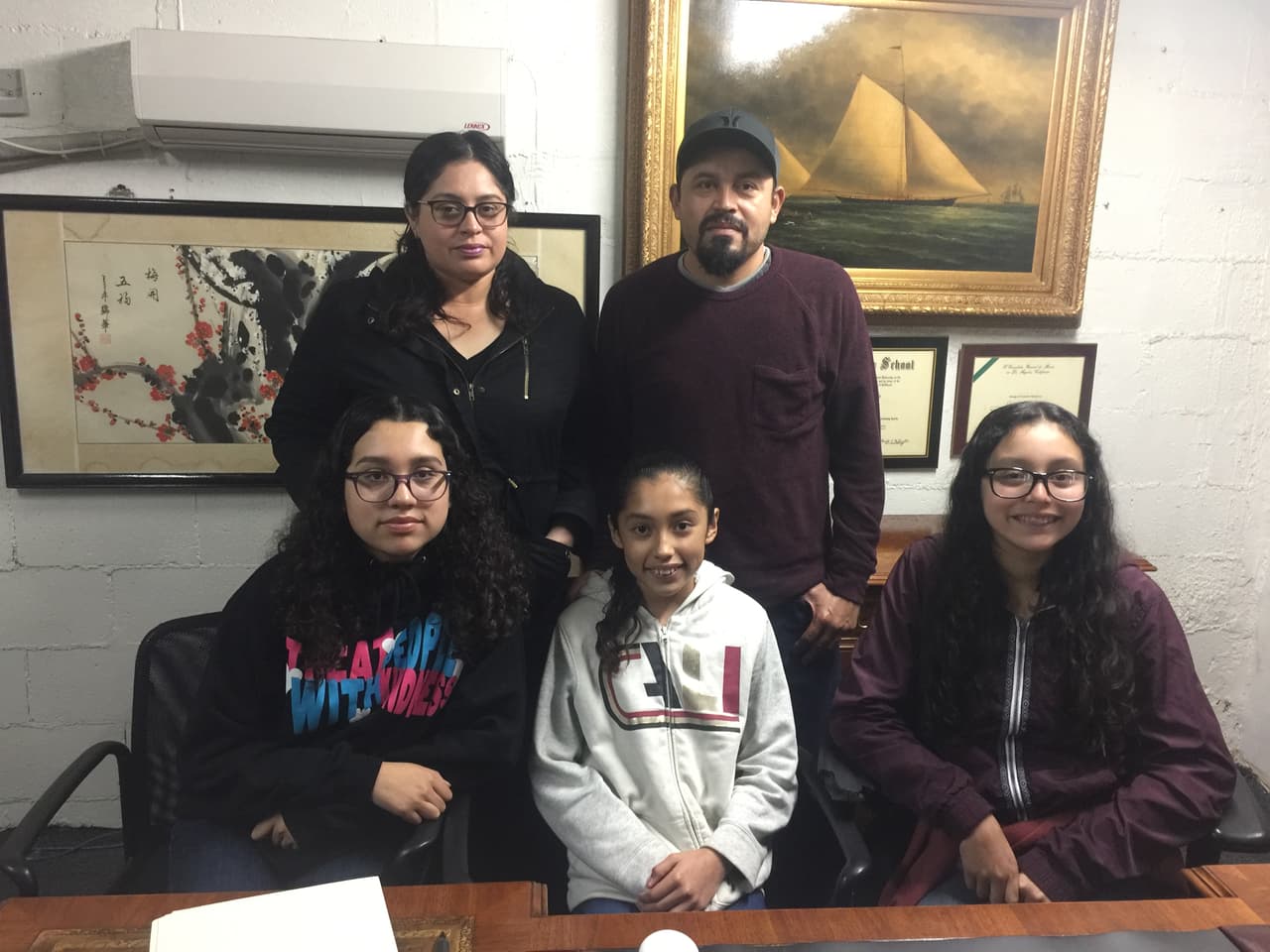 Indocumentados sumidos en una doble amenaza: “Le tengo miedo a la migra, pero el coronavirus mata”