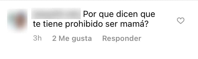 En la sección de comentarios, una seguidora fue la que cuestionó a la mexicana respecto a si era verdad que él no le permitía embarazarse. 
<br>