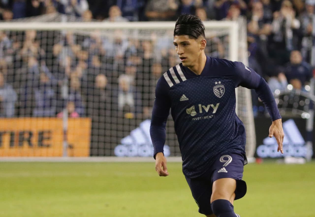 Sporting KC: "Alan Pulido ya ha sobrepasado nuestras expectativas"