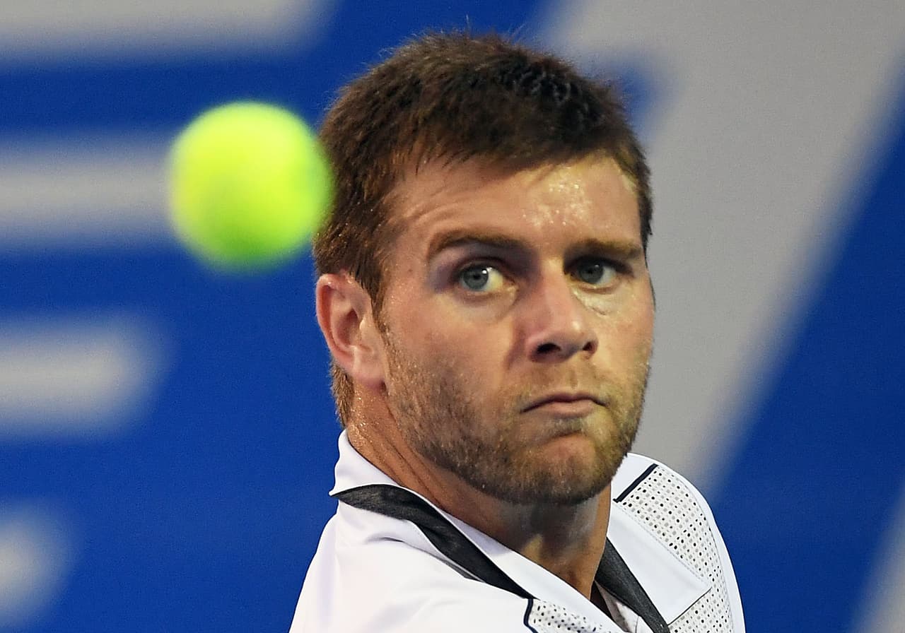 Sin embargo, el jugador se cayó en el segundo set contra el alemán, que por clasificación en ATP es por ahora el favorito tras el retiro de Nadal.