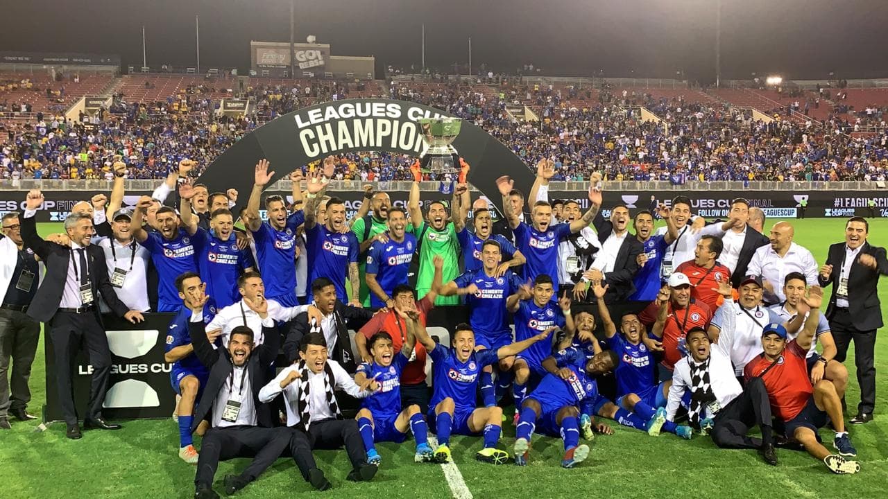 En su primera edición, los cementeros consiguen coronarse derrotando 2-1 a Tigres.