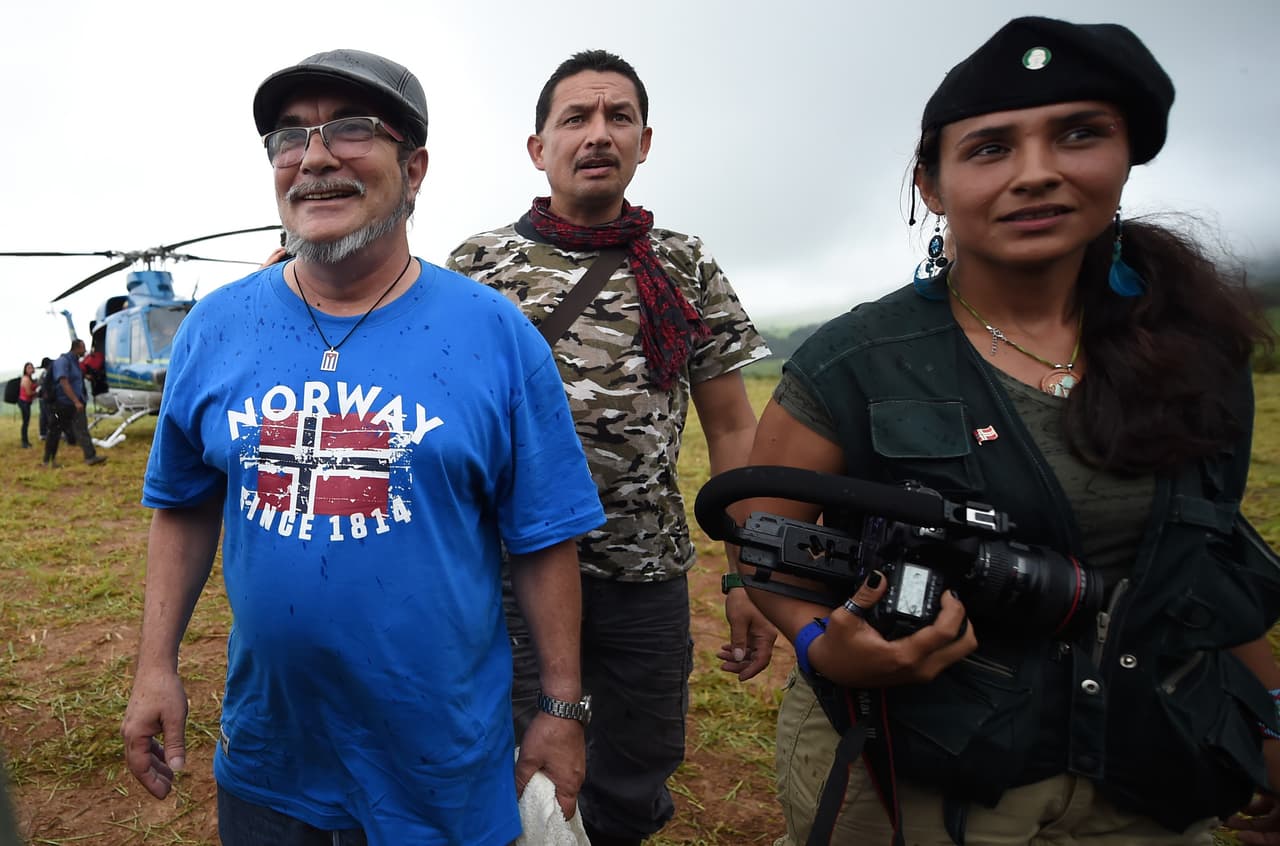 Las FARC entregan sus armas en Colombia ante la ONU