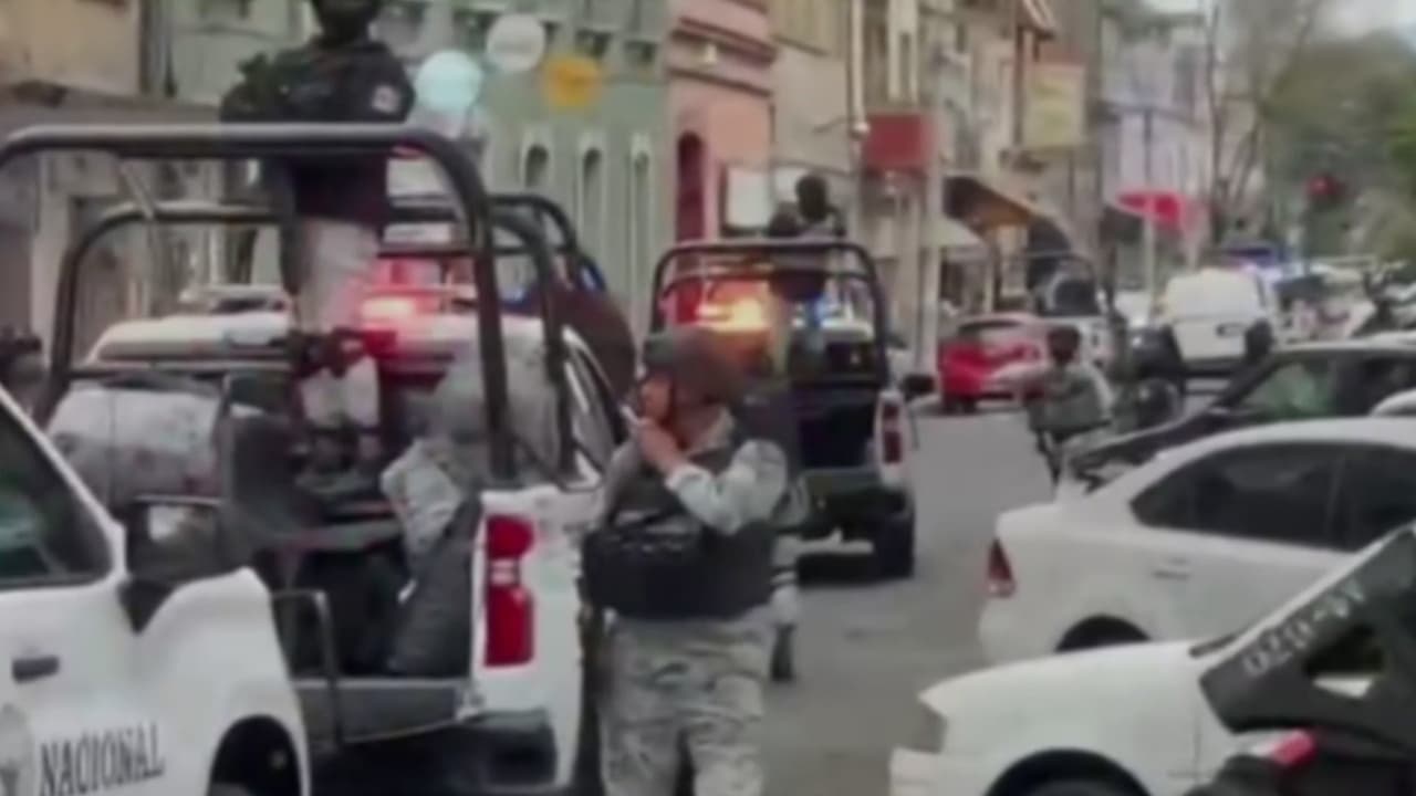 Trasladan cuerpo de “El Mencho” a Fiscalía en la CDMX para proceso legal