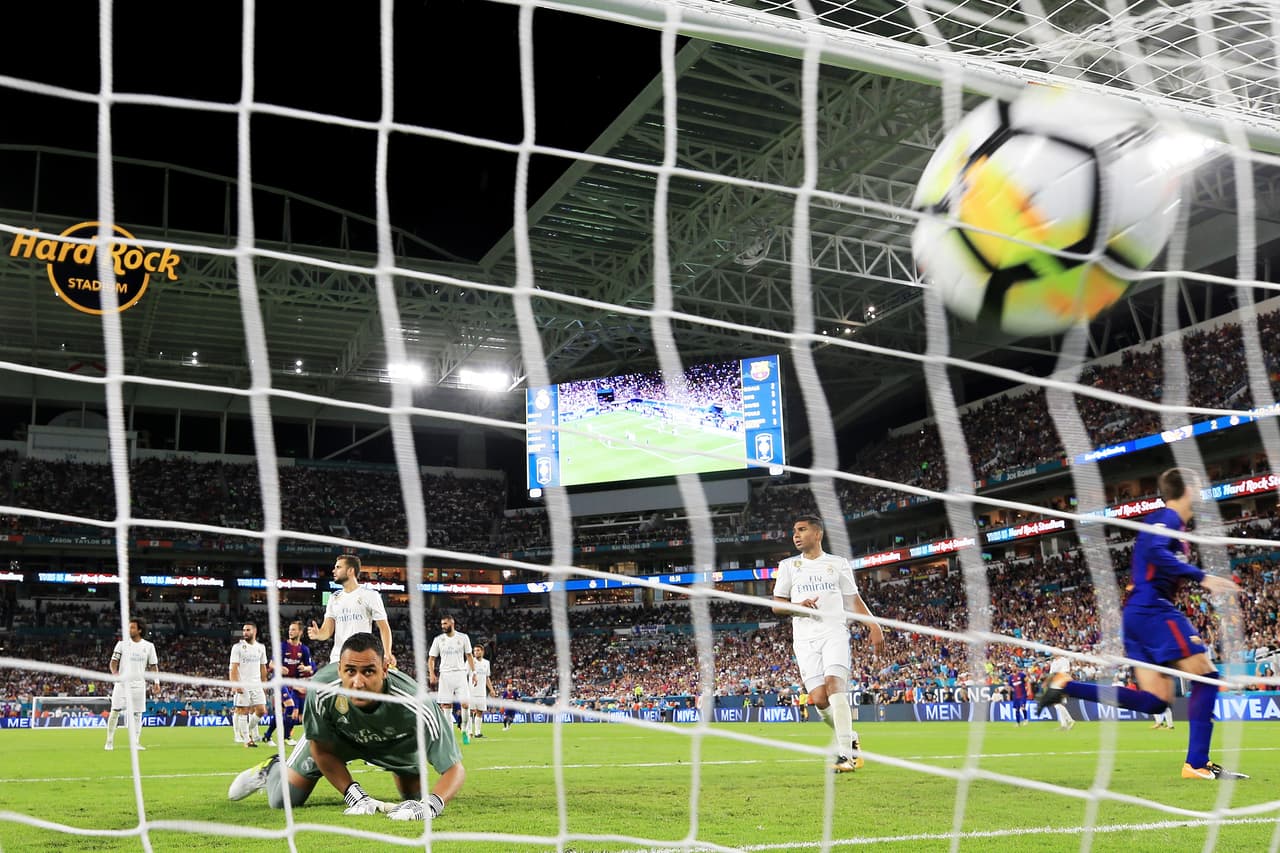 Neymar disputó su último clásico español en el Hard Rock Stadium de Miami, el cual también está contemplado para recibir el Mundial 2026.