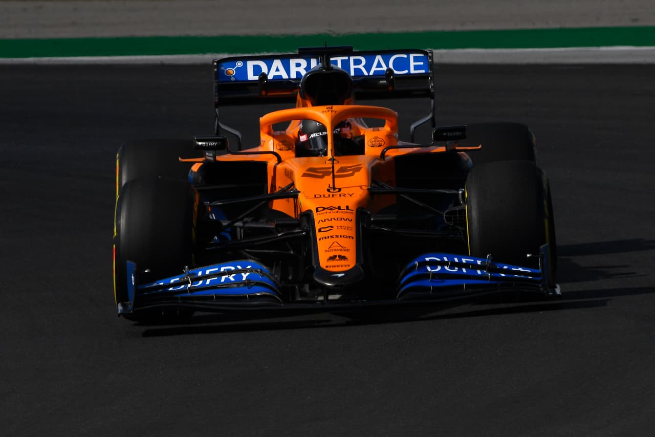 Bottas, Hamilton, Verstappen, Leclerc, Albon, Sainz, Pérez, Raikkonen, Ricciardo y Gasly fueron los 10 mejores en la sesión libre. El Gran Premio de Portugal se correrá el 25 de octubre.