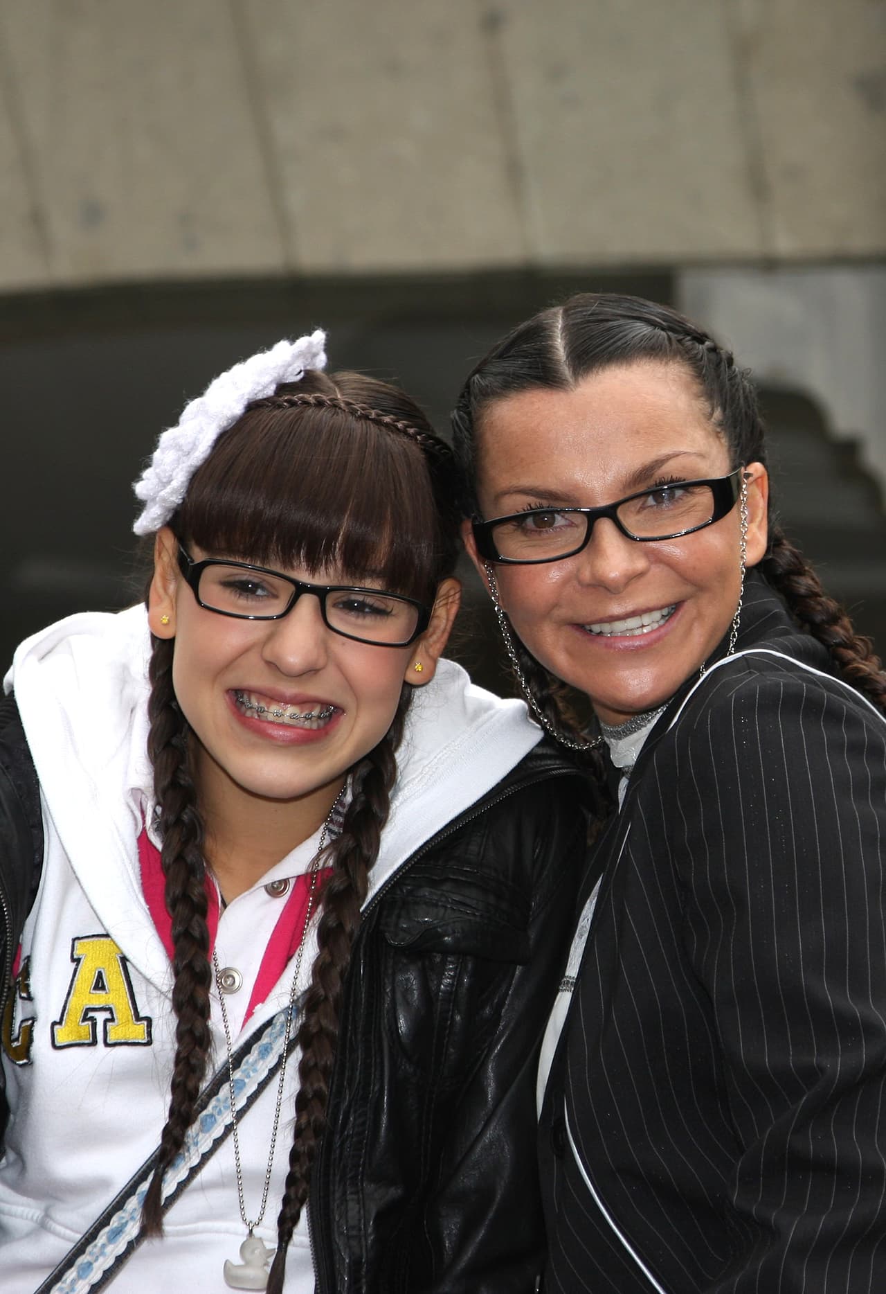 19 años después de 'Alcanzar una estrella', Mariana Garza fue invitada a participar en 'Atrévete a soñar', en donde actuó al lado de Danna Paola.