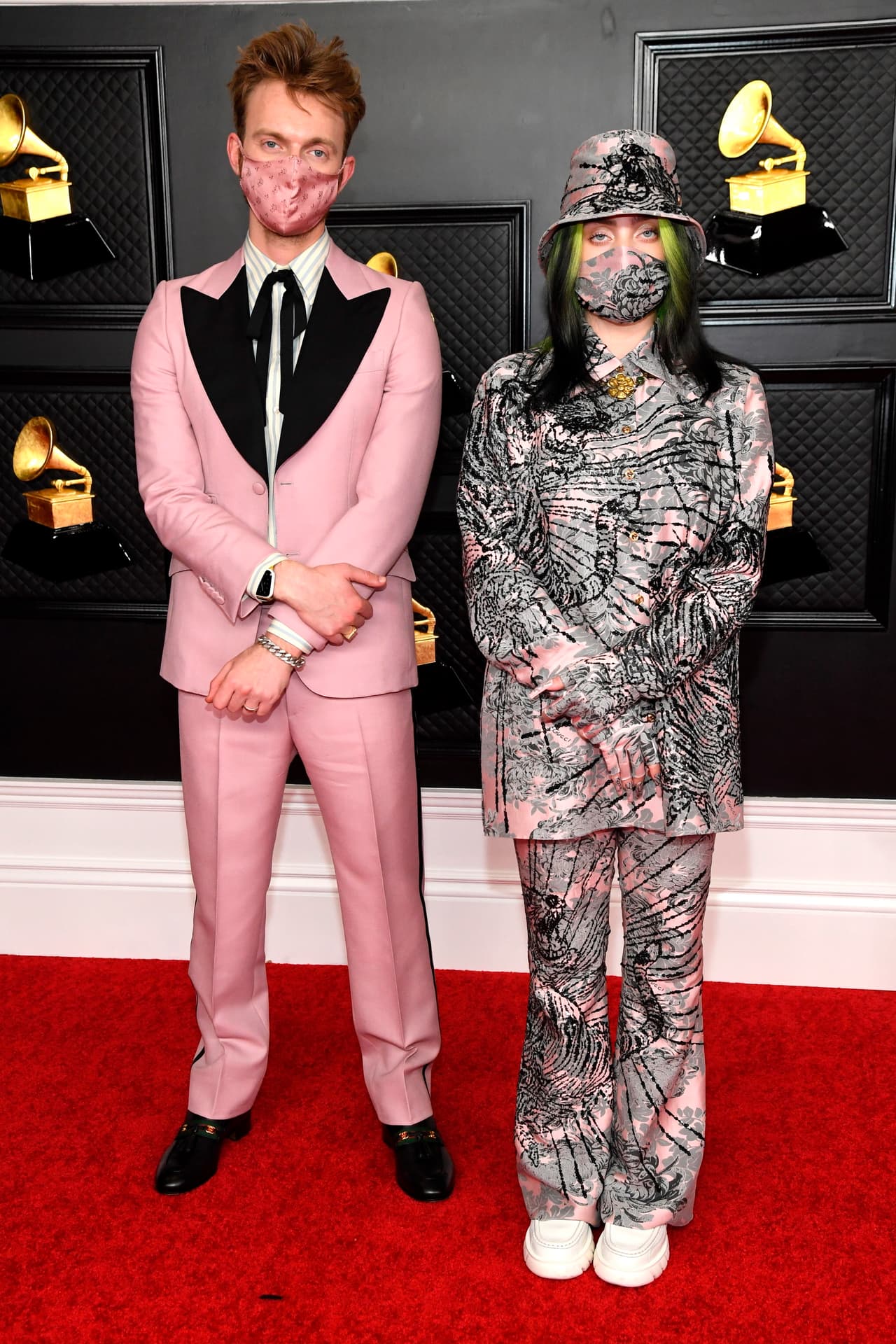 Finneas Baird O'Connell y su hermana menor, la famosa Billie Eilish, tienen estilos distintos, pero que se complementan.