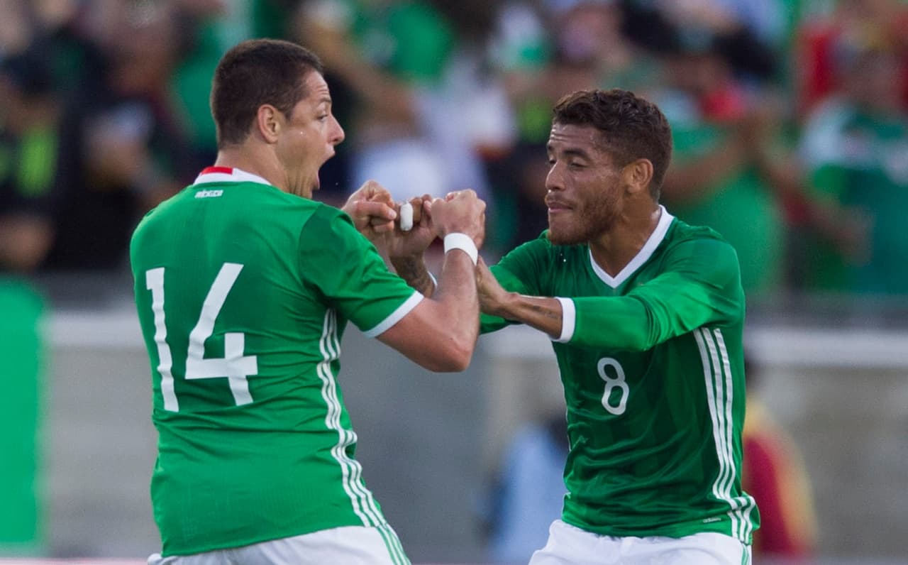 Jonathan dos Santos: "Chicharito es un 'matador', uno de los jugadores más inteligentes"